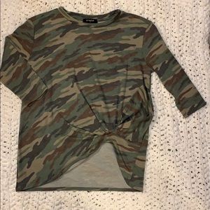 Botanique Camouflage Top